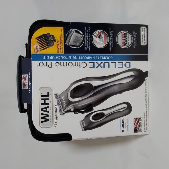 Wahl Deluxe Chrome Pro Complete Man's Hair Cutting Kit w/ Finishing Trimmer - Picture 9 of 13